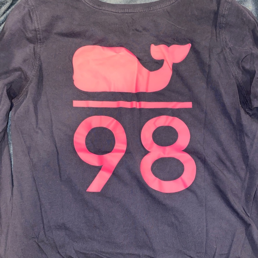 Vineyard Vines long sleeve!!